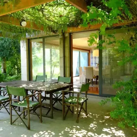 Impeccable 4-bed House In