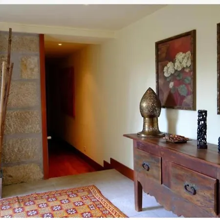 Tatil Evi Impeccable 4-bed House In Santa Cruz do Douro